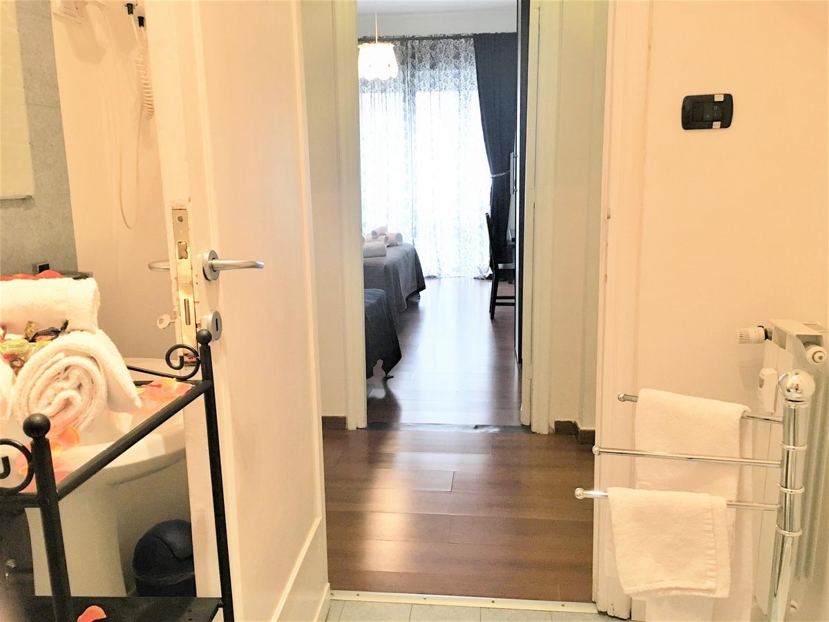 La Foglia Blu B&B Rome Bagian luar foto